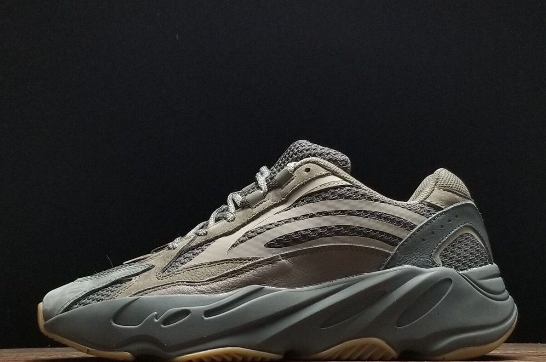 Super Fake Yeezy 700 V2 'Geode' for Sale Cheap (1)